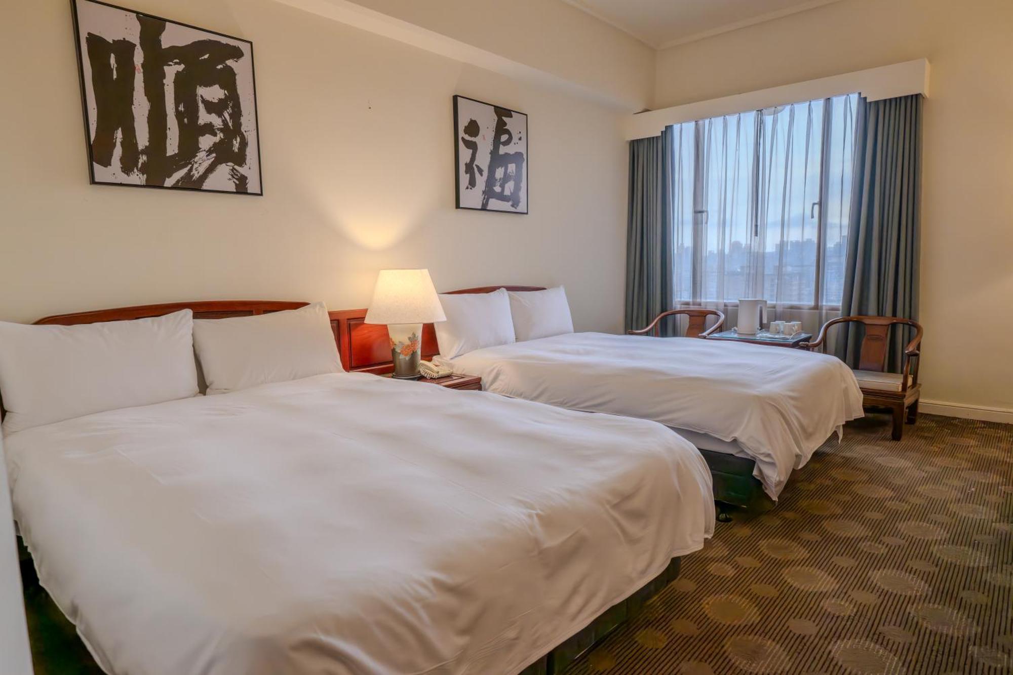 T Hotel Taichung Exterior photo